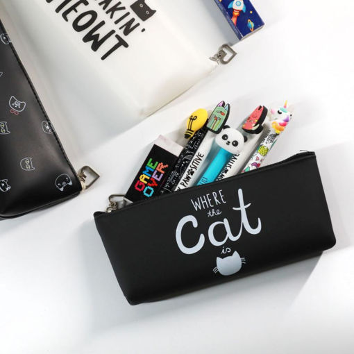 Picture of CAT POUCH BLACK WHERE THE CAT IS